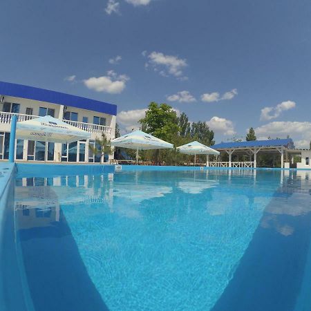 Marmaris Hotel Skadovsʼk Екстериор снимка