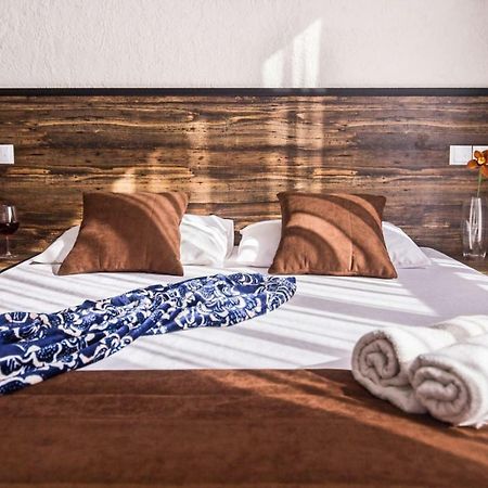Marmaris Hotel Skadovsʼk Екстериор снимка