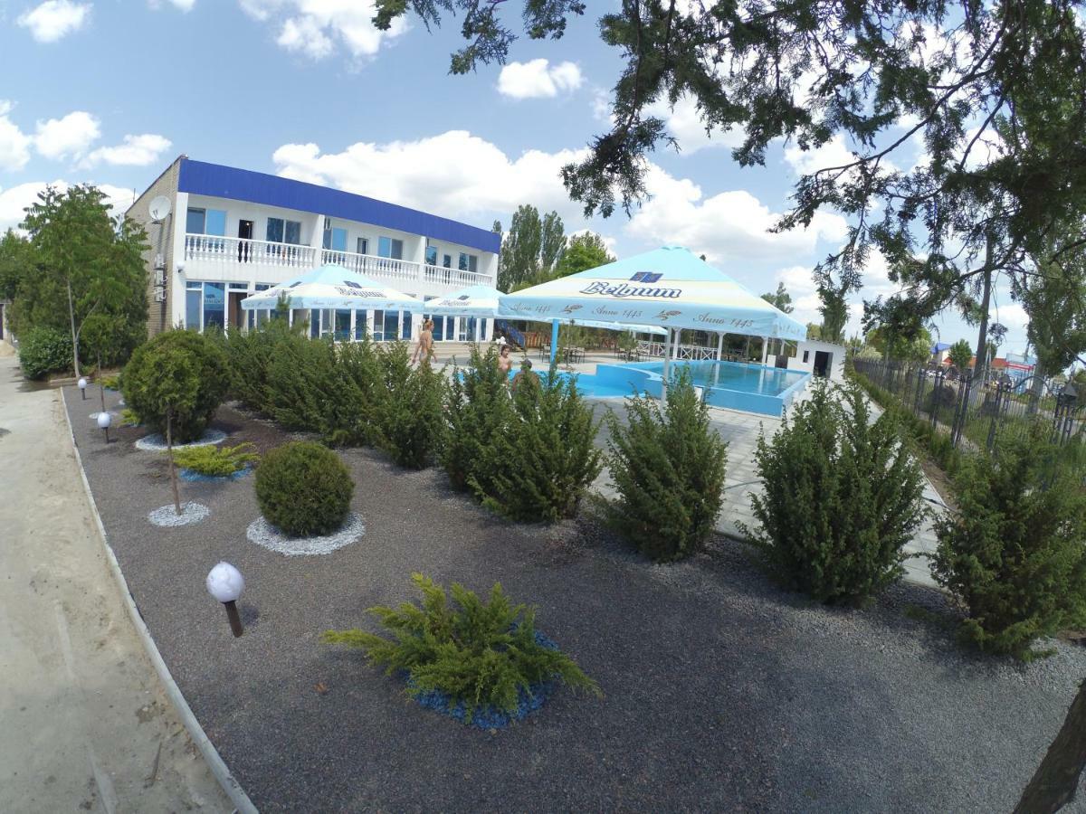 Marmaris Hotel Skadovsʼk Екстериор снимка